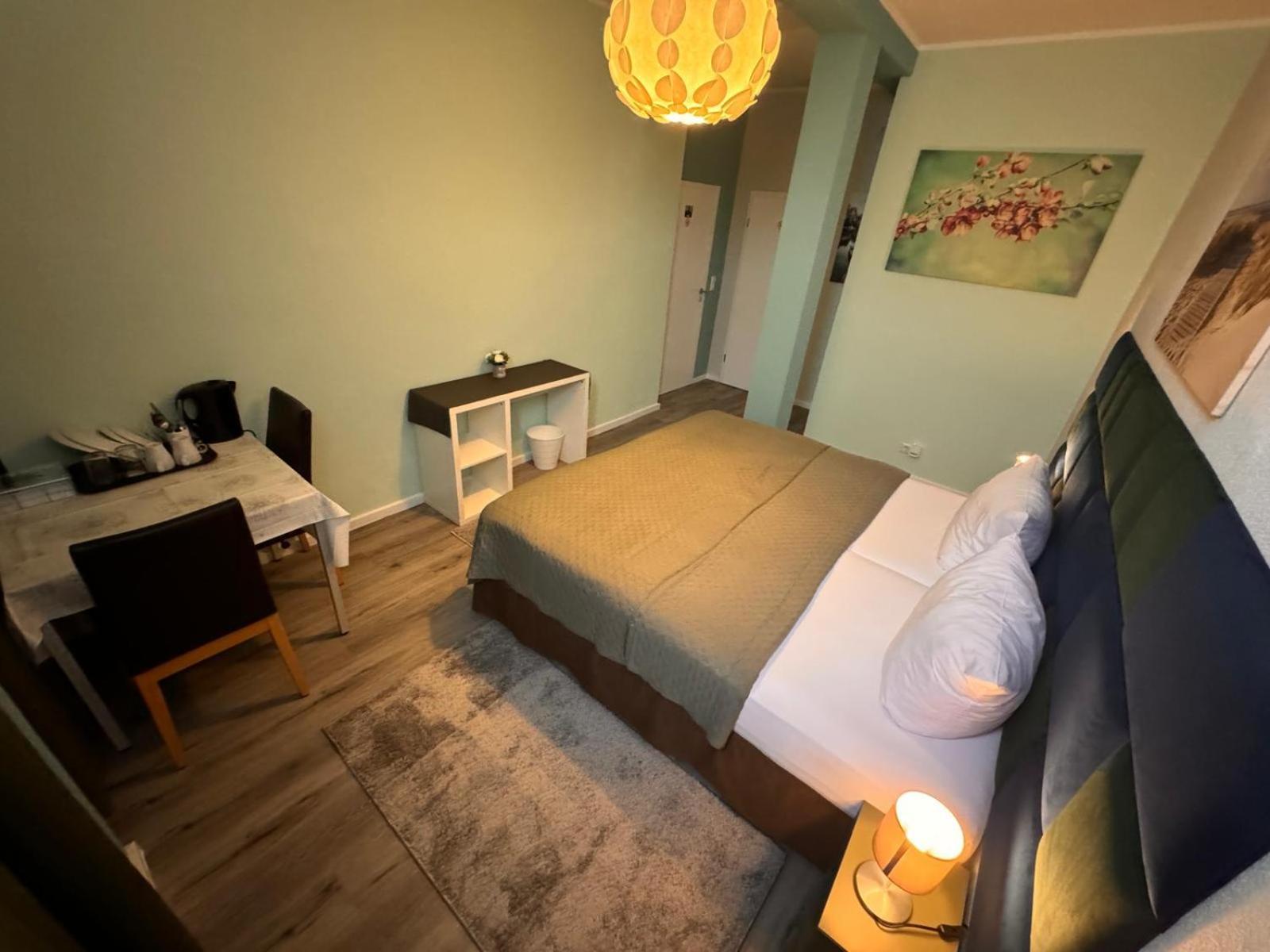 Homestay F-f Haus Monteuren