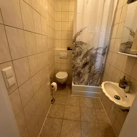 F-F Haus Monteuren Unterkunft Neuhausen auf den Fildern Exterior photo